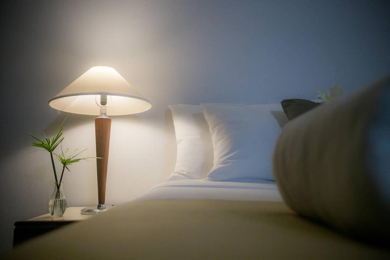 Friday Hotel Uttaradit Extérieur photo