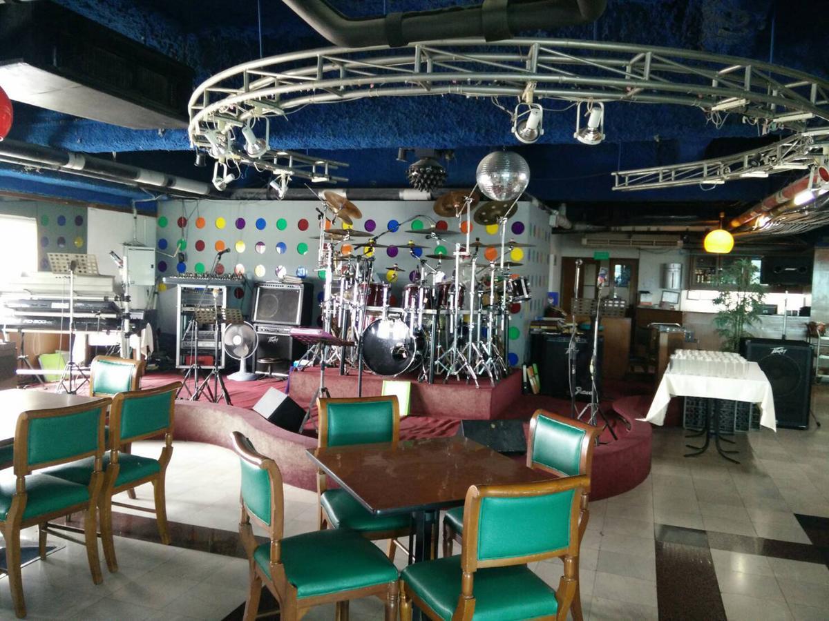 Friday Hotel Uttaradit Extérieur photo